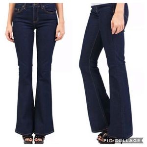 NWT CARMAR Stretch Midrise Denim Bootcut Jeans